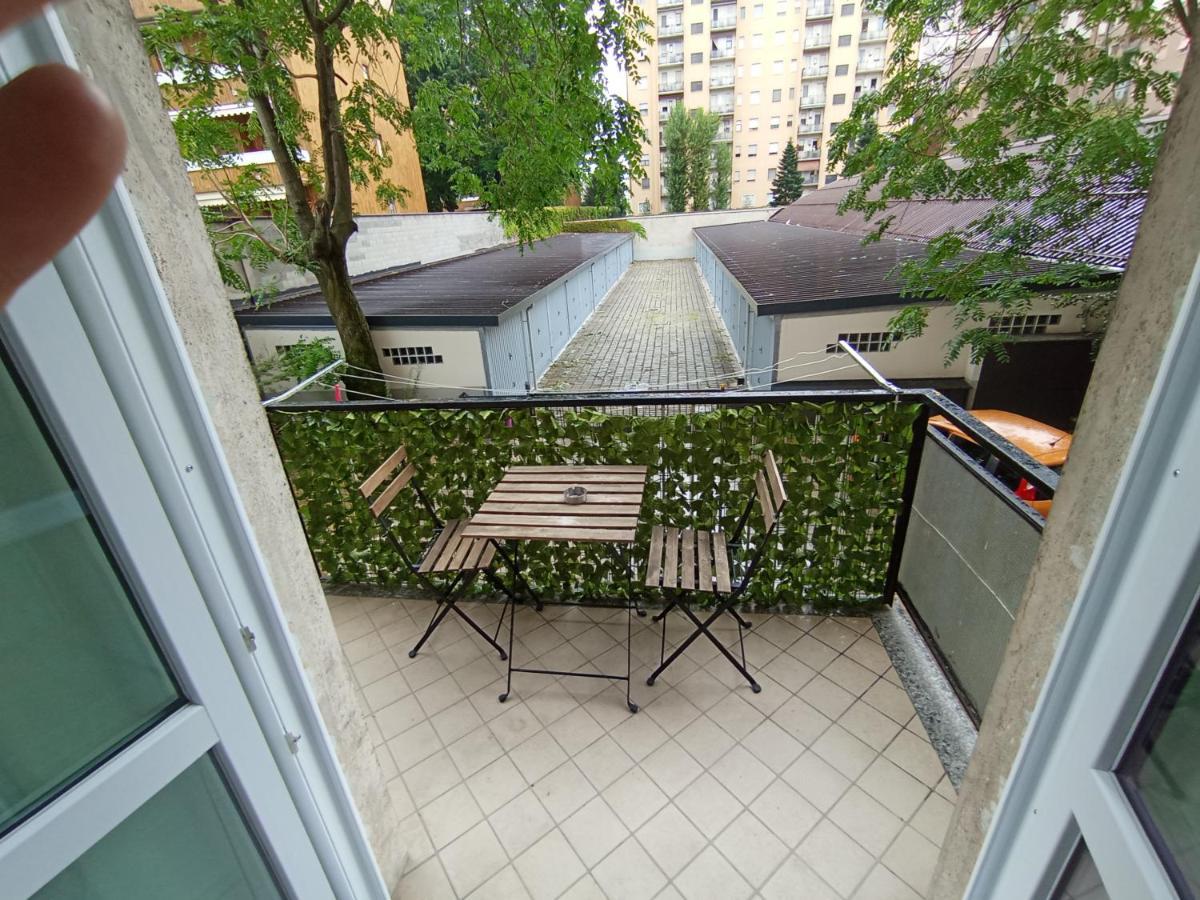 Apartament Famagosta Milano Apartment Ngoại thất bức ảnh